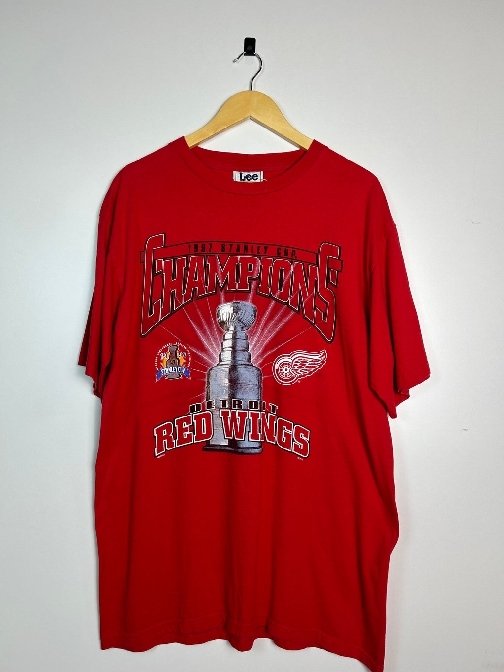 Red Wings 1997 NHL tee